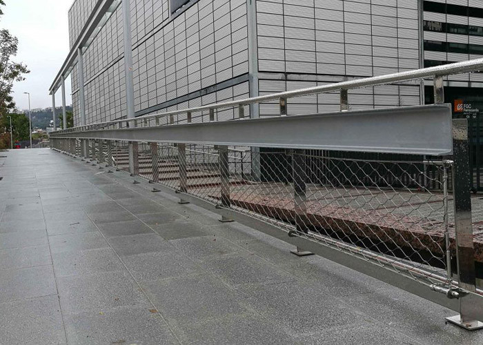 Flexible Highway Isolation Cable Fence Mesh For Balustrade Ss304