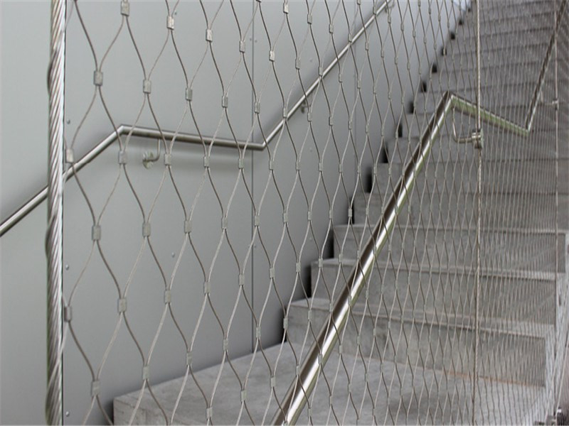 High Tensile Architectural Stainless Steel Knotted Rope Mesh For Stair And Bridge