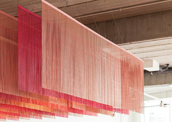 Customized 1.9mm Chain Link Screen Curtain Anodized Multiple Colors Decoration Aluminum