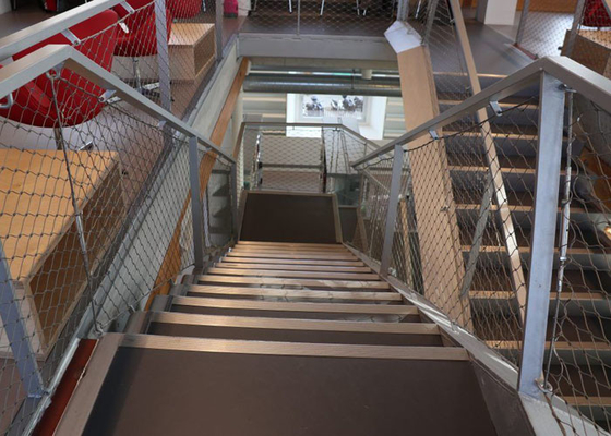 Stainless Steel SS304 Staircase Netting With Ferrule Cable Rope Mesh 2.0 Mm Wire