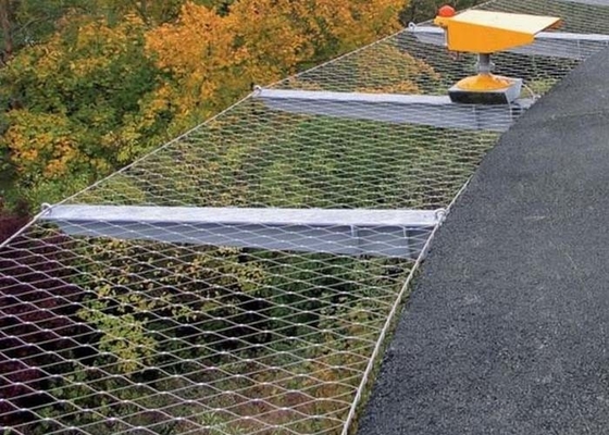 acid resistant Stainless Steel Cable mesh 300*300mm Aircraft Runway Safety Netting