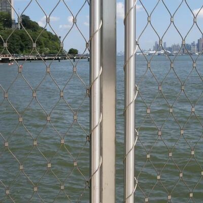 Diamond-Shaped 304 Stainless Steel Chew Resistant Wire Rope Mesh for Animal Cages